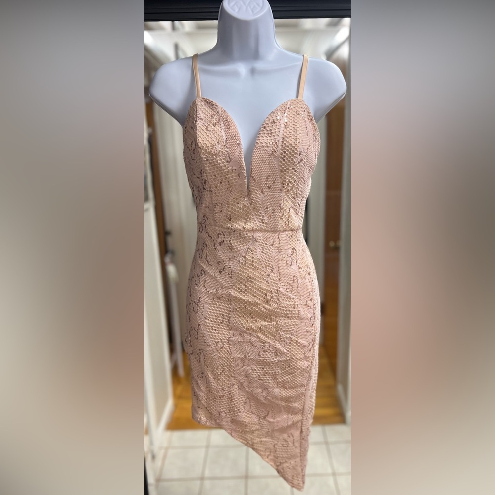 Brand: Charlotte Russe
Size: XS
Never Worn